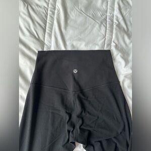 Lululemon Black Align Leggings 25” size 4
